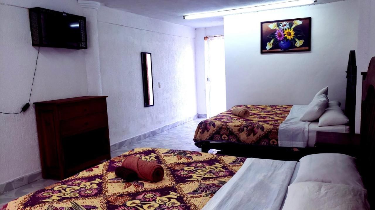 Hotel Alejandra San Felipe Ecatepec Exterior foto