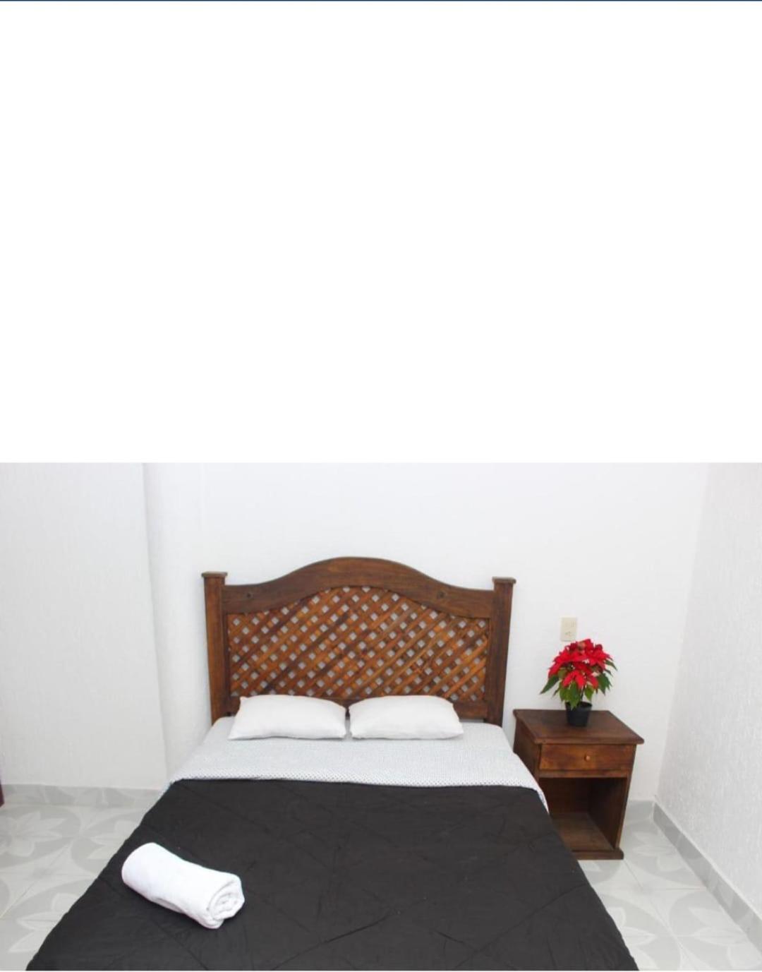 Hotel Alejandra San Felipe Ecatepec Exterior foto